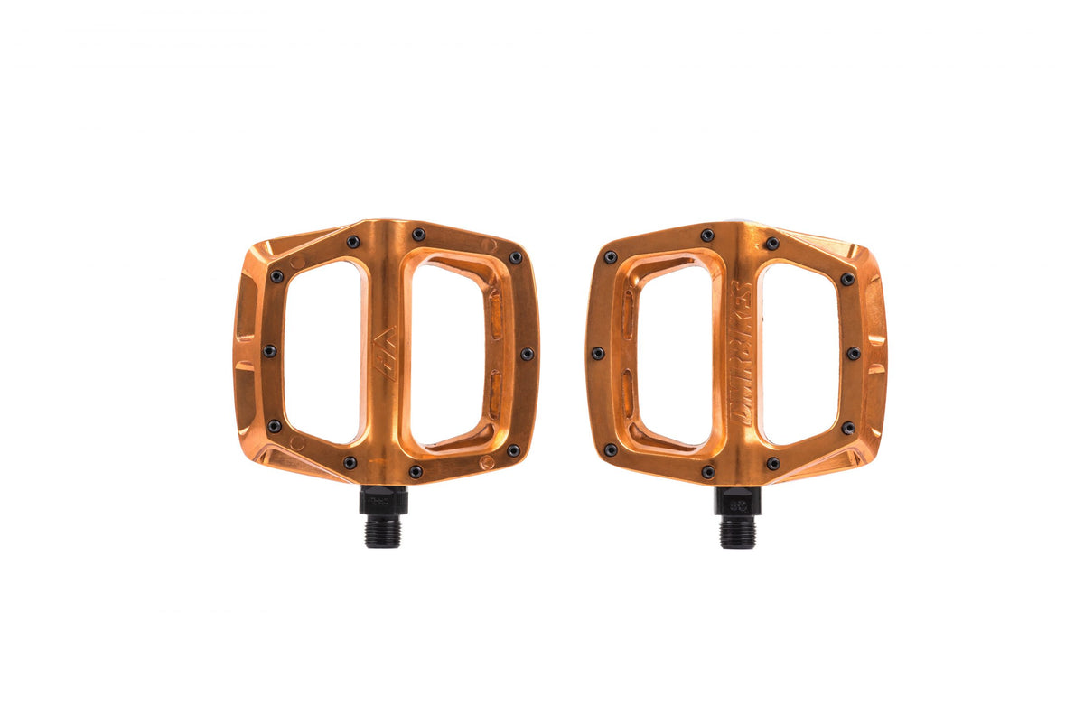 DMR V8 FLAT PEDAL