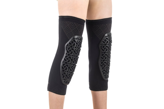 YOUTH Flow Knee Alps Black